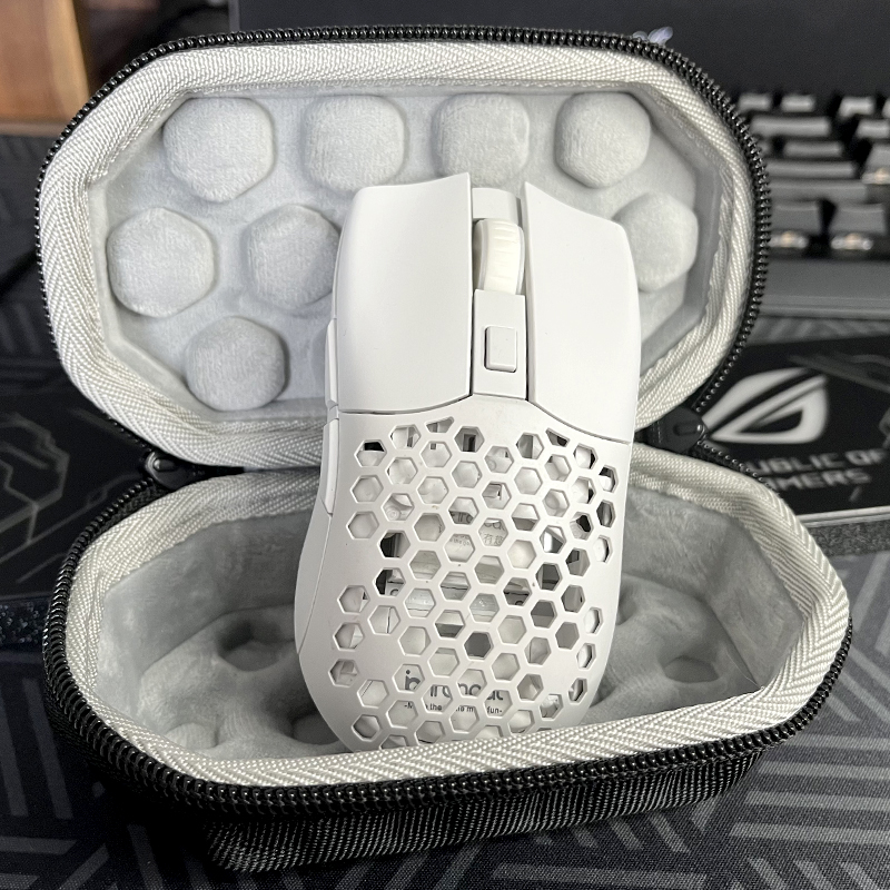 适用雷蛇毒蝰迷你SE VIPER MINI镁合金镂空无线游戏鼠标包套盒袋收纳盒