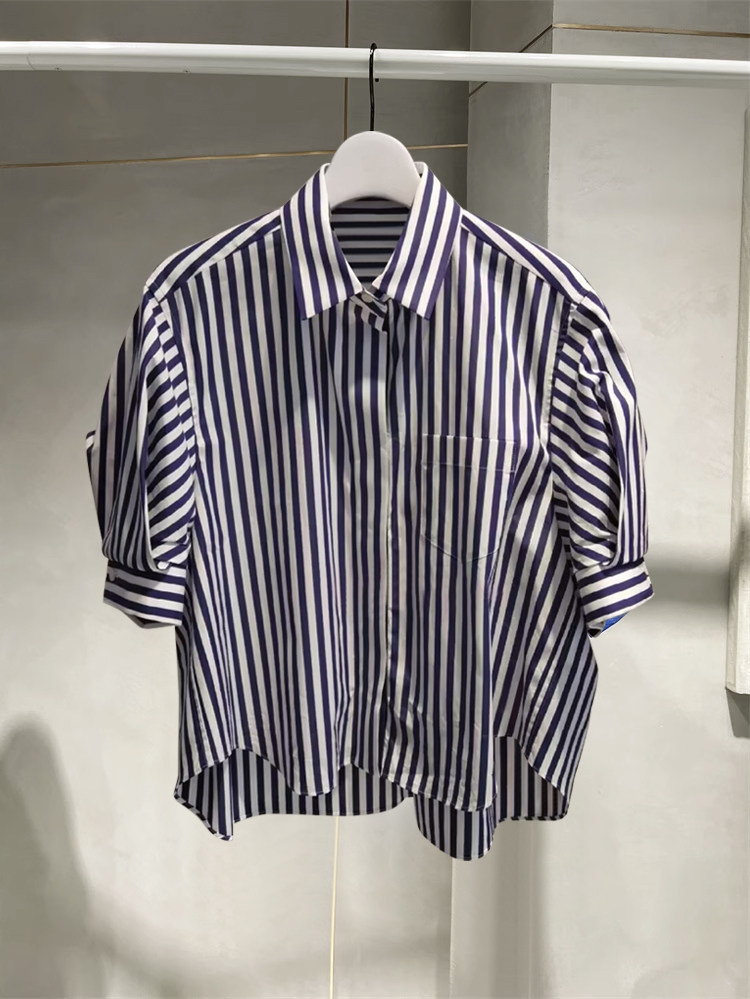 thumbnail for Niche 2026 summer new chic loose short-sleeve shirt with a design accent, striped casual shirt for women