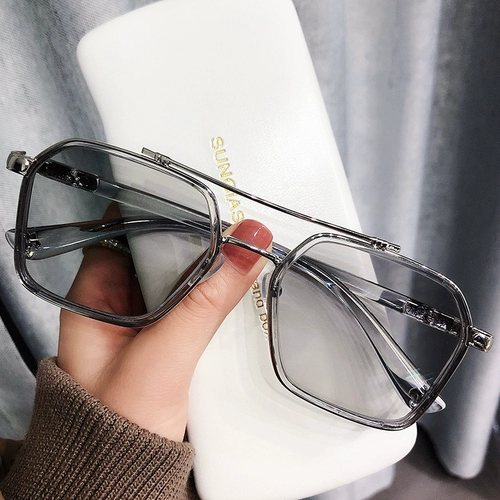 Костюма Blogen Glasses мужской миопия Изменение цвета, плоский свет, Чен -Вейтинг, тот же прилив глаз Бренд Anty -Blue Light Net Red Tide