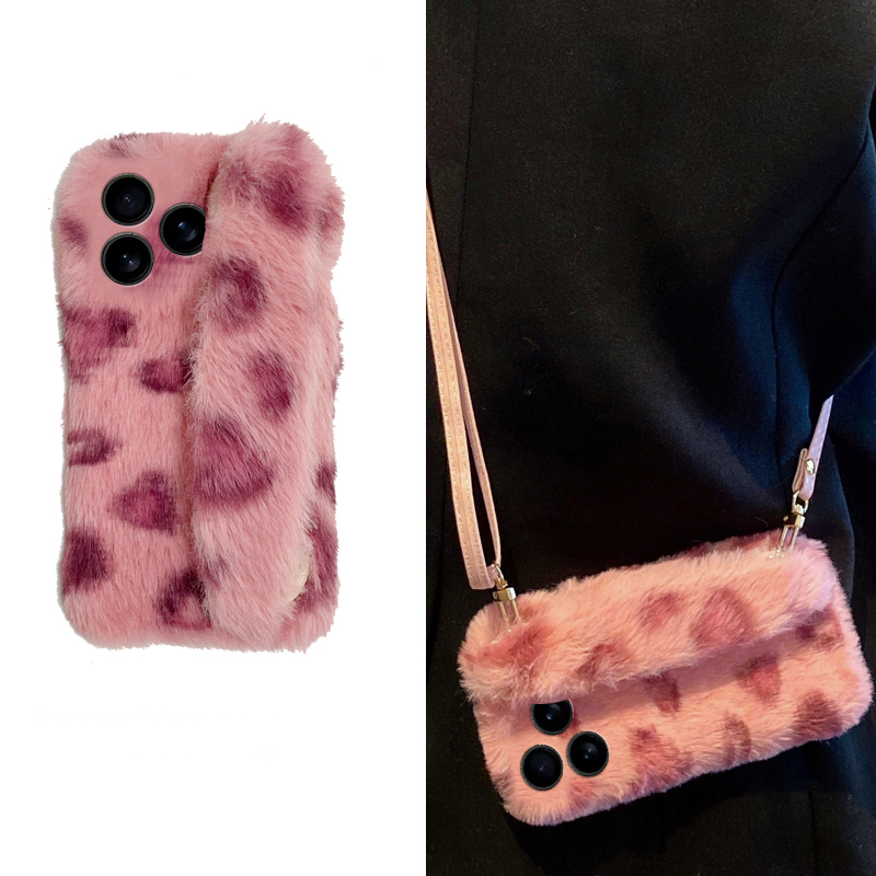韩系粉色豹纹适用苹果17promax手机壳华为pura80荣耀400pro小米15手腕带vivos30毛绒opporeno14秋冬季x200软p