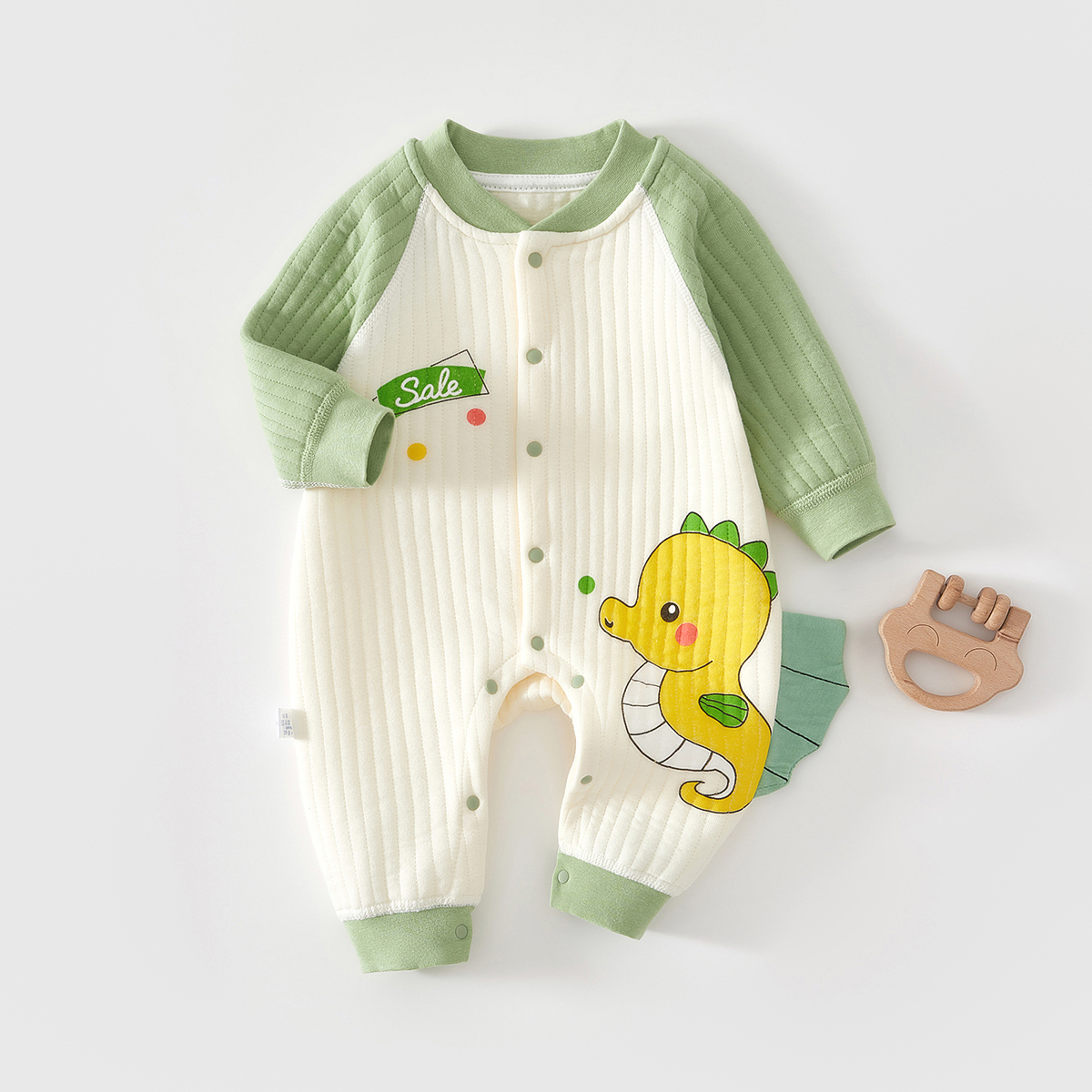 三层夹棉保暖连体衣，纯棉A类