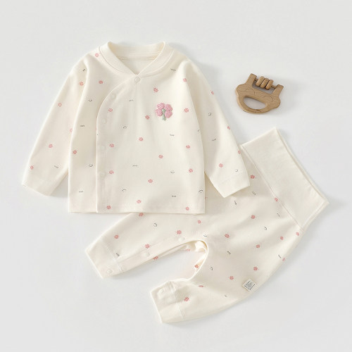 A类纯棉，贴身柔软婴儿衣服