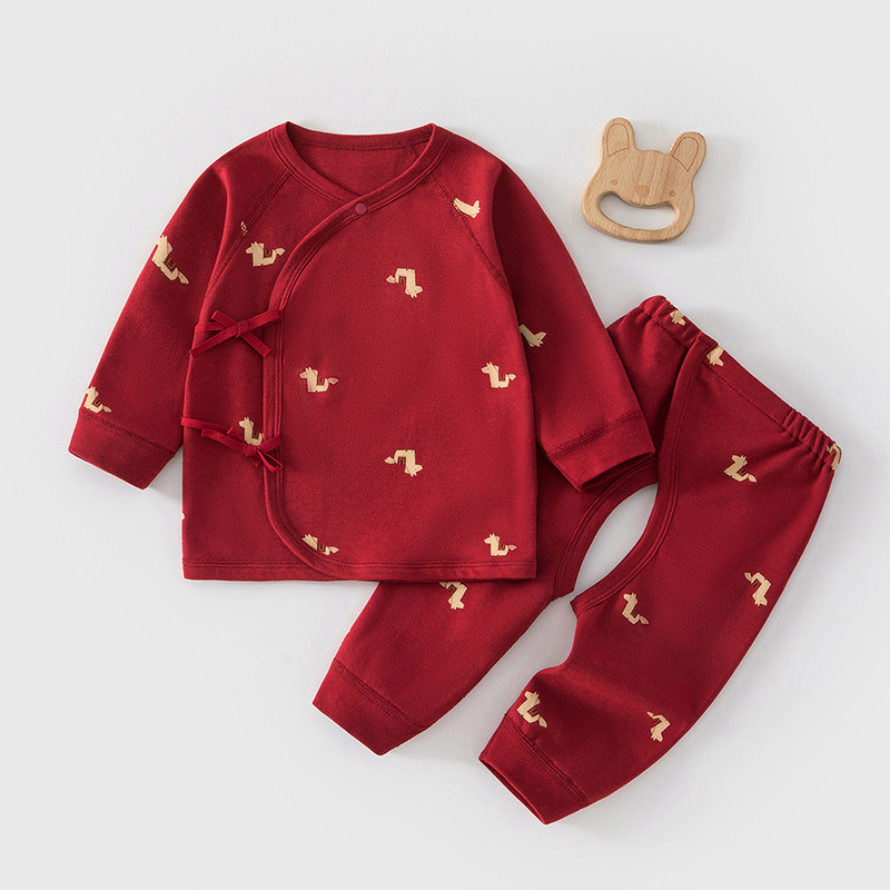 A类纯棉，亲肤安全婴儿衣服