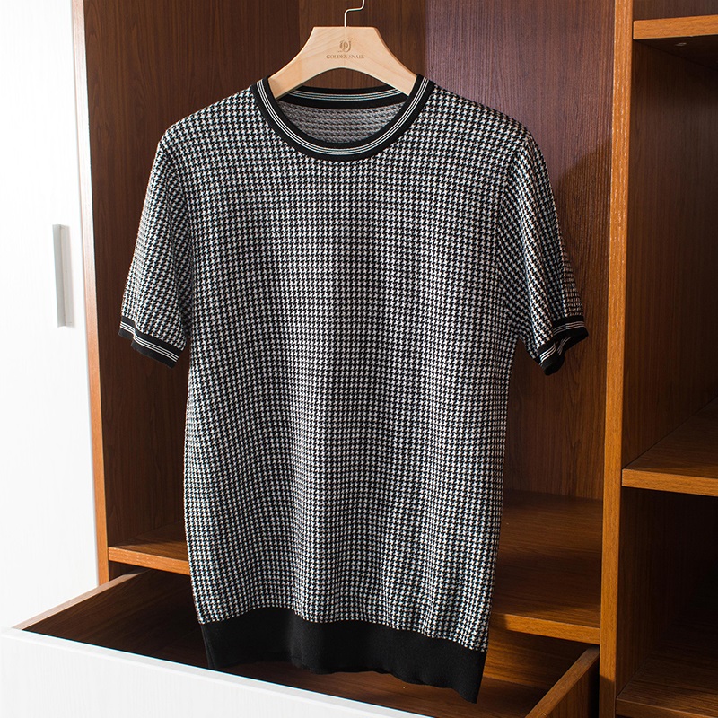 秋装丝光可机洗年轻款圆领针织衫