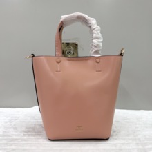 外贸尾货出泰国LYN时尚潮流百搭高质感通勤女士手提包水桶包