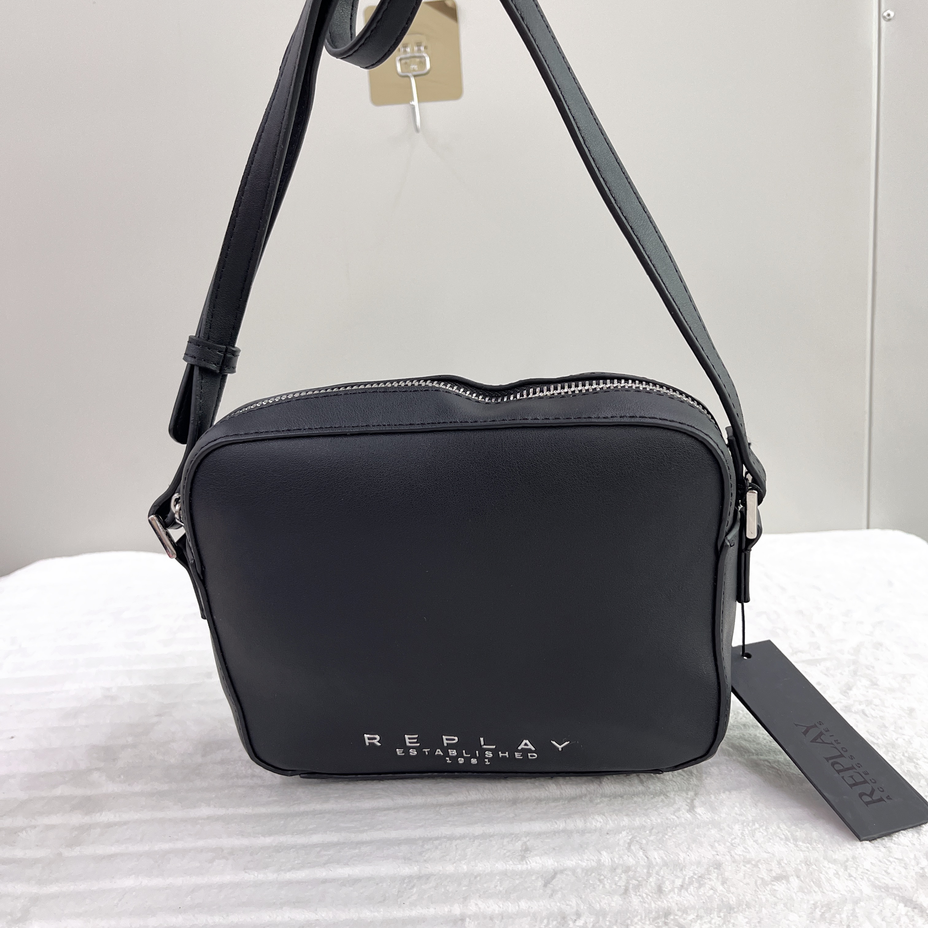 外贸尾货出意大利REPLAY高质感休闲百搭女士单肩斜挎包