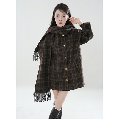 坠入暮色 复古格纹加厚保暖毛呢外套大衣春秋新款围巾领呢子外套