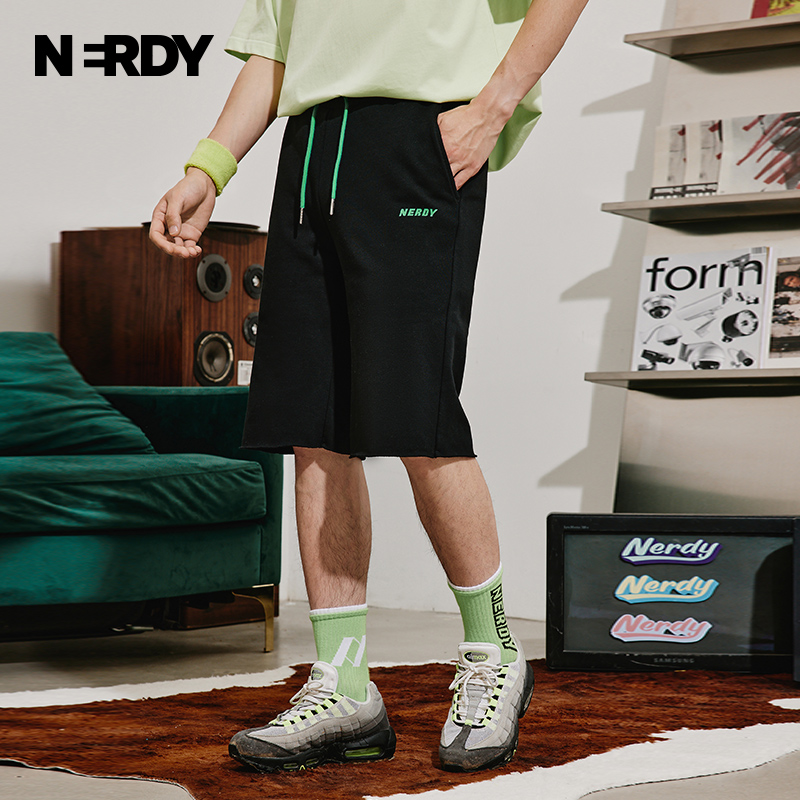 NERDY夏季新品男女同款运动短裤