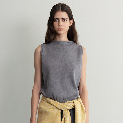 nothing written无袖针织背心女25春夏韩moondal简约百搭卷边上衣