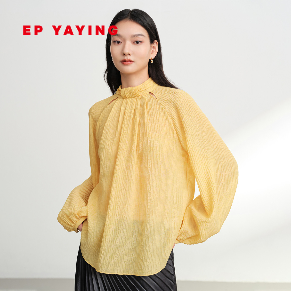 EP雅莹 肌理感褶皱灯笼袖小立领真丝长袖衬衫女  商场同款 2309A