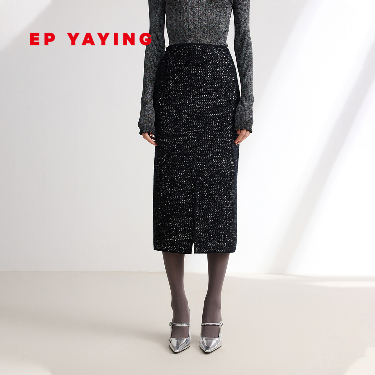 雅莹羊毛羊绒混纺小香风半身裙