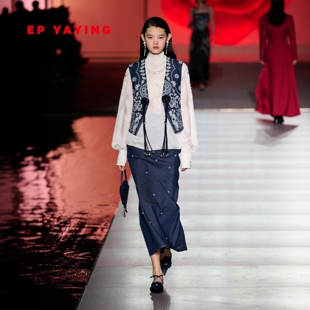 国风刺绣衬衫 大秀款 马甲半裙合辑 YAYING雅莹女装