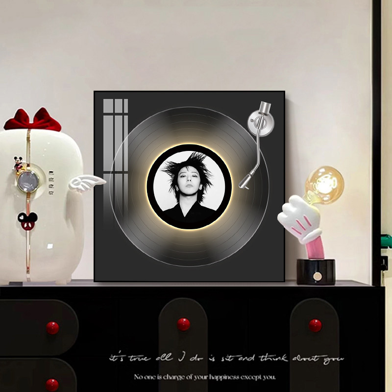 权志龙黑胶唱片发光音箱挂画明星爱豆周边装饰画咖啡店氛围感摆画