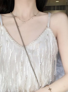 Small white  Hepburn wind small formal attire skirt