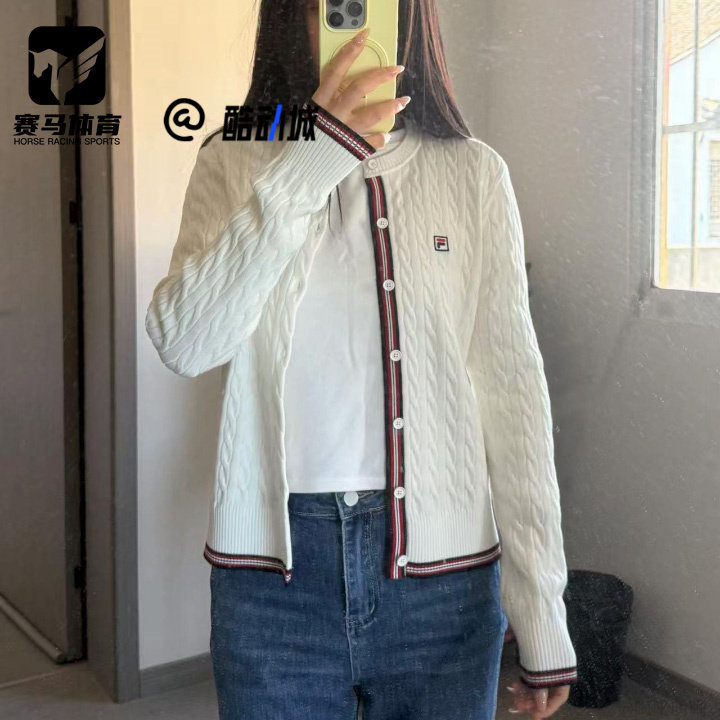 斐乐heritage云菇白简约百搭毛衣