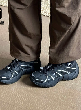 FILA斐乐脊骨鞋2代黑色男子户外越野登山运动休闲鞋T12M541506FBB