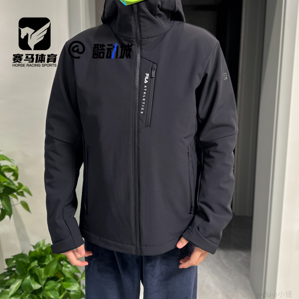 FILA黑色男子保暖两件套羽绒服