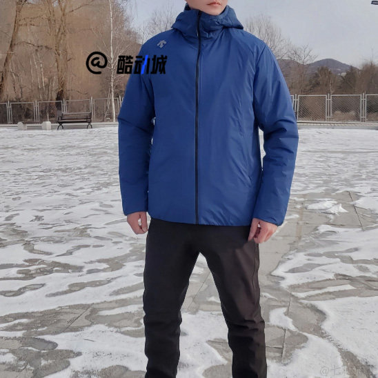 迪桑特SKISTYLE蓝色男连帽棉服