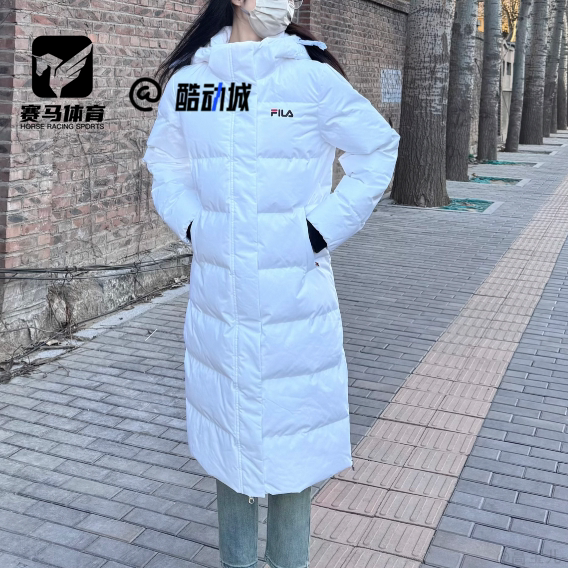 FILA白色女子中长款绗缝羽绒服