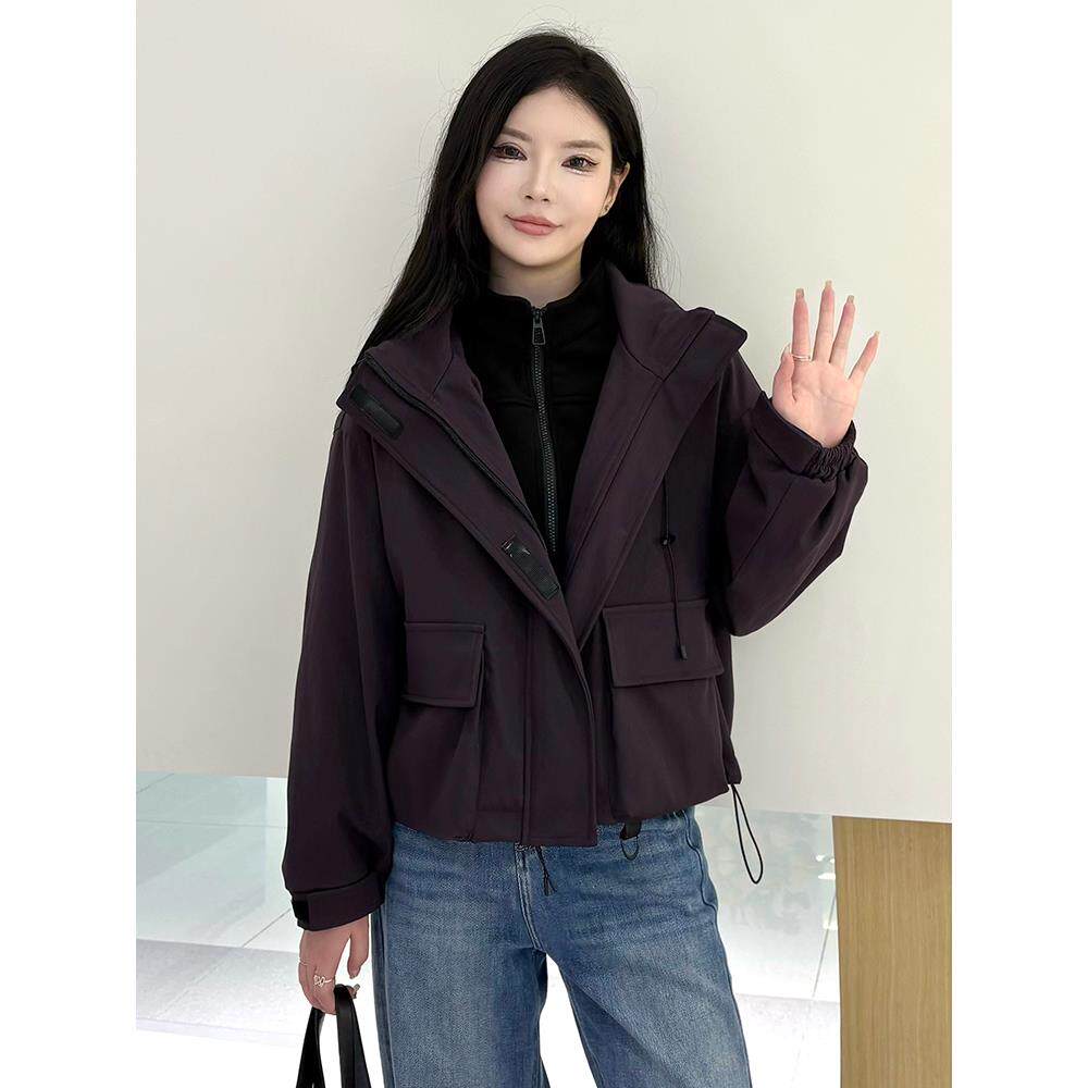ROUMIKL工装风衣短外套女秋冬季新款磨毛绒打底卫衣+冲锋衣短外套