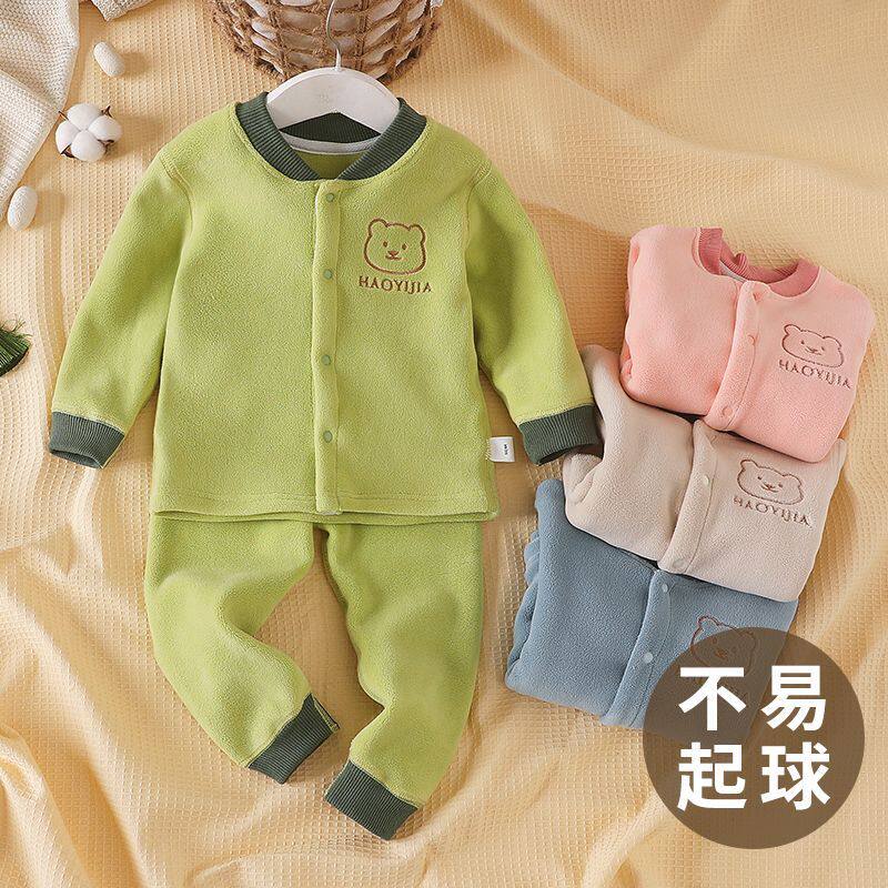 宝宝摇粒绒加厚保暖套装