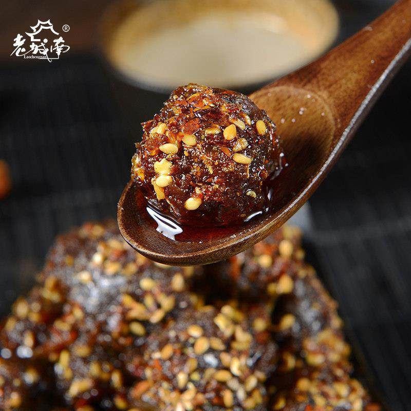 四川特产 老城南麻辣牛肉238g休闲麻辣牛肉条零食小包装带油小吃