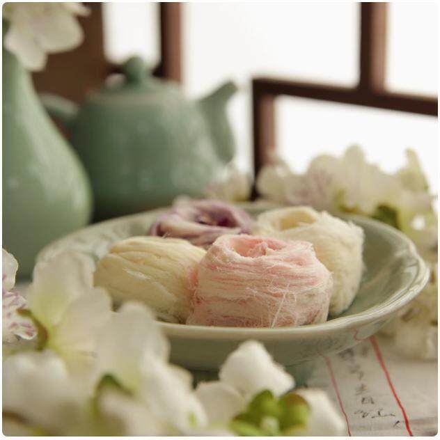 牛恋花四川花芯酥248g成都机场零食特产桂花味茉莉味水蜜桃龙须酥