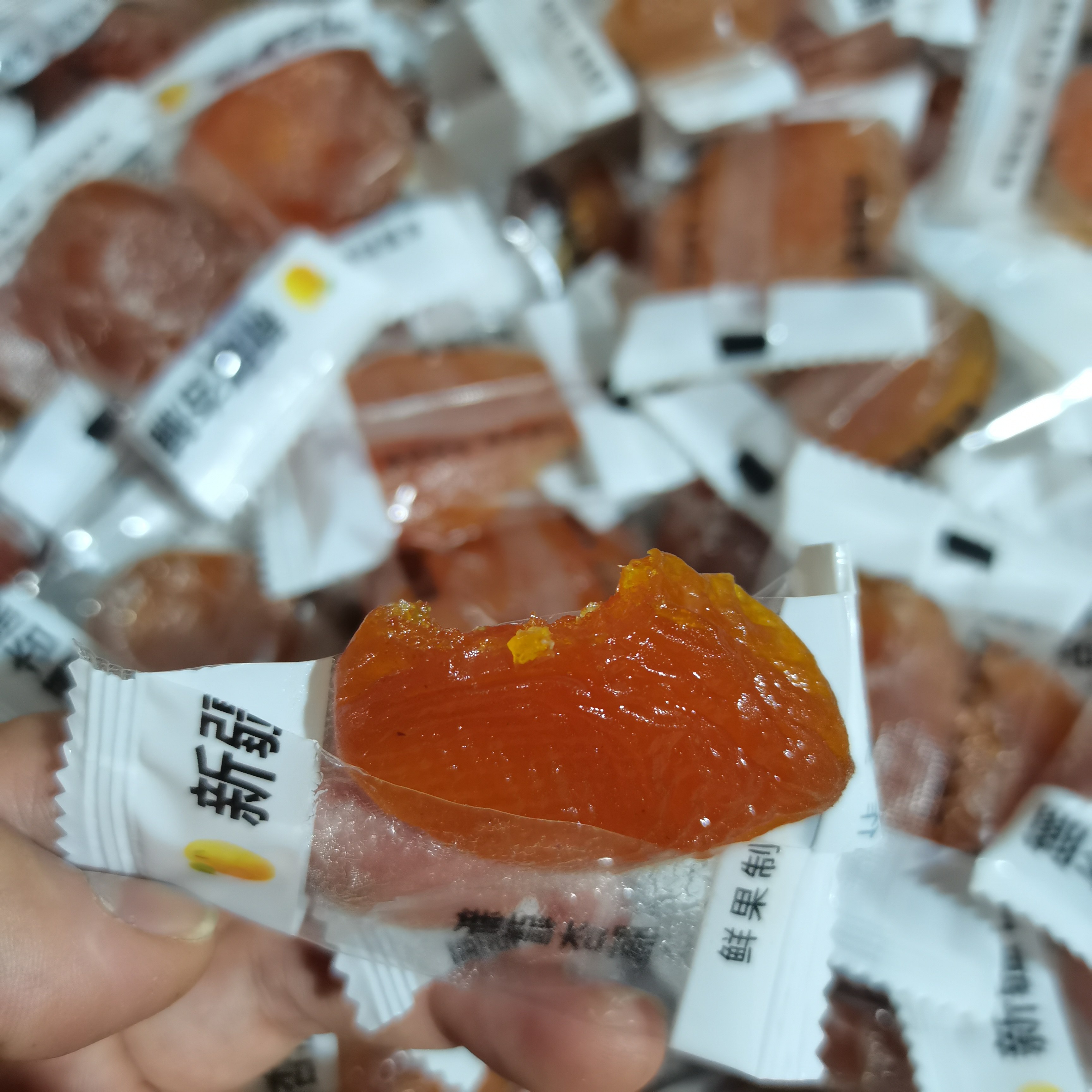 新疆杏干杏脯无核黄杏干独立小包装休闲零食酸甜可口蜜饯果脯