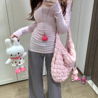 超好看粉色U领正肩长袖t恤女秋季