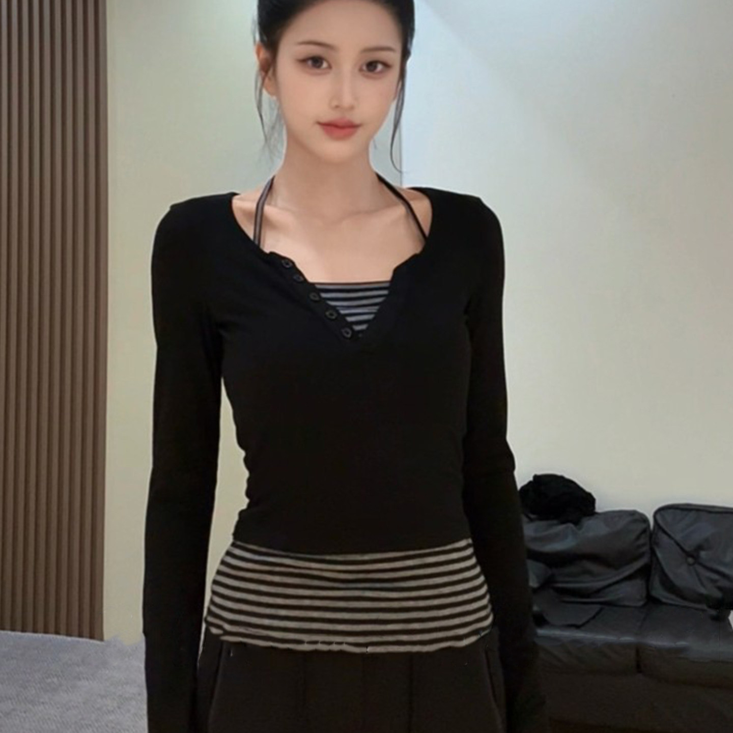 假两件条纹长袖打底衫女今年流行图片