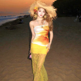 设计感多巴胺度假风蕾丝薄纱鱼尾裙落日晚霞印花抹胸上衣套装 长裙