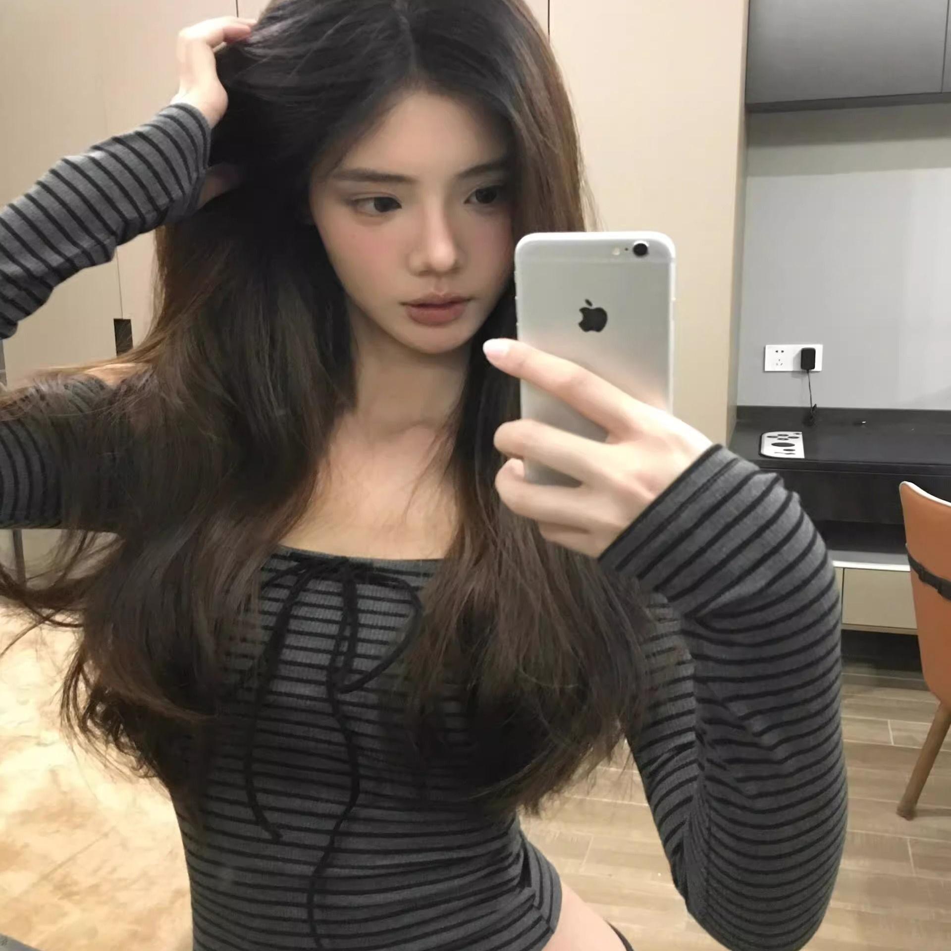 韩系撞色条纹一字肩长袖t恤女