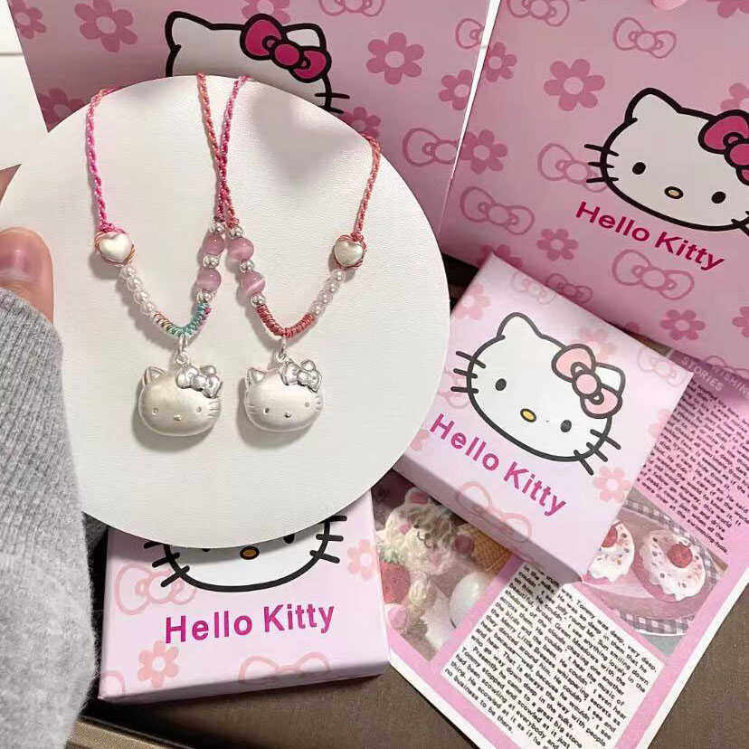 新款小众时尚猫头hellokitty桃花编绳凯蒂猫项链吊坠送女友礼物