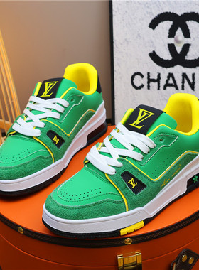 欧美风轻奢男鞋2025新款休闲鞋运动鞋情侣款防滑潮流原创百搭板鞋