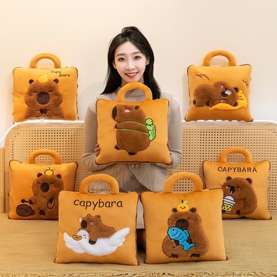 卡皮巴拉抱枕被子两用办公室午睡卡通汽车折叠车载靠枕毯子二合一