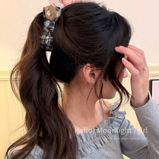 原创限定蝴蝶结小熊香蕉夹复古格纹布艺褶皱发夹韩系时尚 百搭发饰