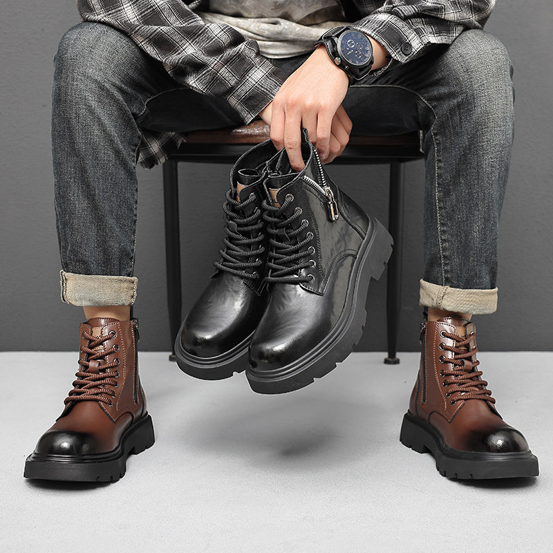 秋冬季软皮马丁靴男2025秋季新款真皮手抓皮防水皮鞋高端拉链靴子