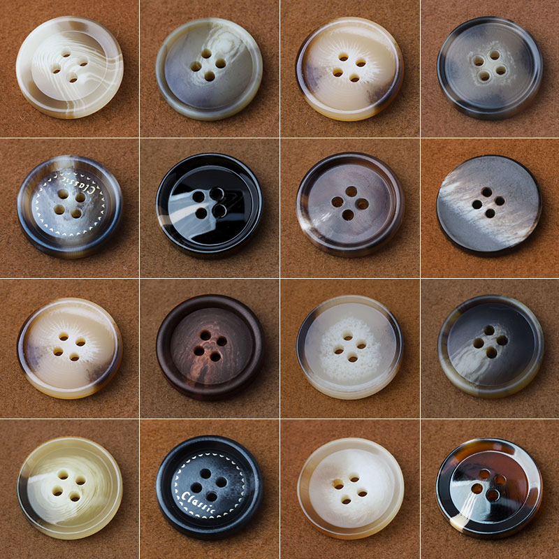 树脂花纹大衣风衣钮扣款式多