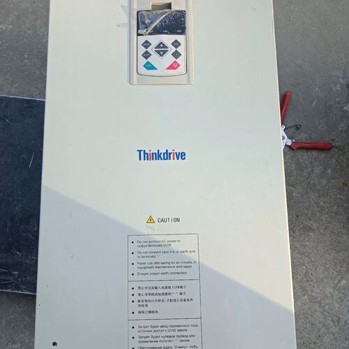 可维修变频器75/90KW 成色不错，，议价拍议价