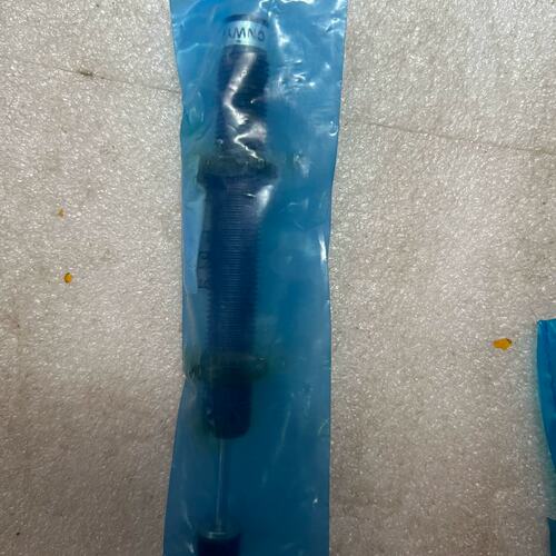 可维修数个CNWY液压缓冲器AC1425-2议价