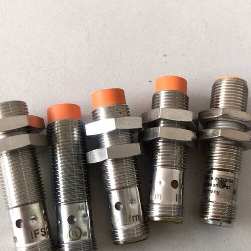 可维修IFM易福门接近开关控制传感器IFS200(1)议价