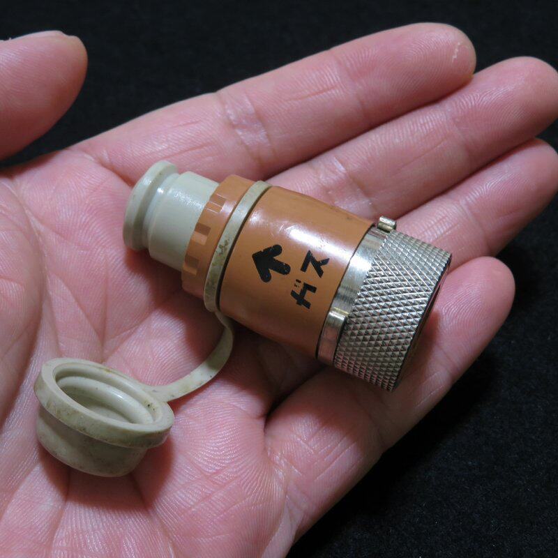 可维修燃气暖风机快速转接头，品成色如图议价