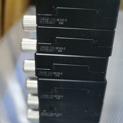 可维修SELN LWFX40-R螺杆驱动型精密微调滑台手动位移平议价