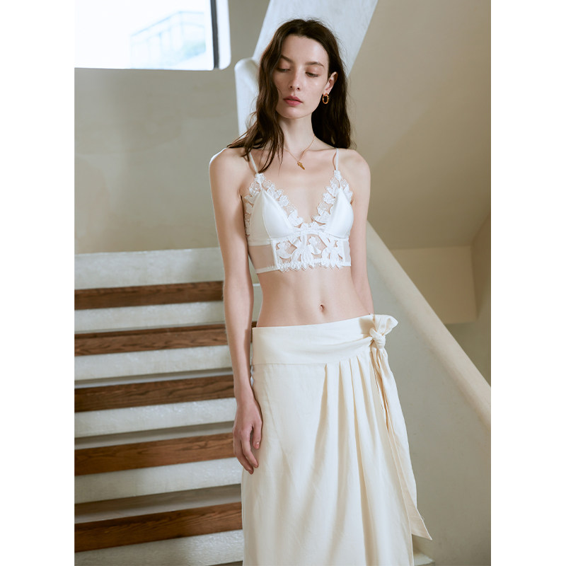 魔界天使的秘密法式性感小胸蕾丝聚拢内衣无钢圈大胸显小薄款文胸