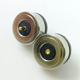 直径10mm对吸式 磁吸接头2pin汝铁鹏强磁5A大电流盲插吸合DC开关