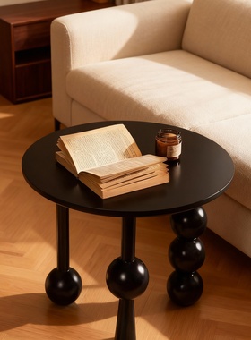 轻奢极简黑色球形腿茶几摆件