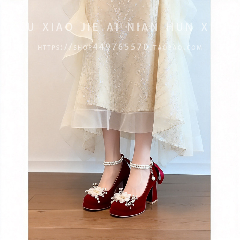 小个子红色订婚鞋新娘不累脚绝美花朵禾秀婚礼玛丽珍粗跟高跟鞋女,女鞋,浅口单鞋,淘宝优惠券,粉丝福利购,淘宝优惠卷