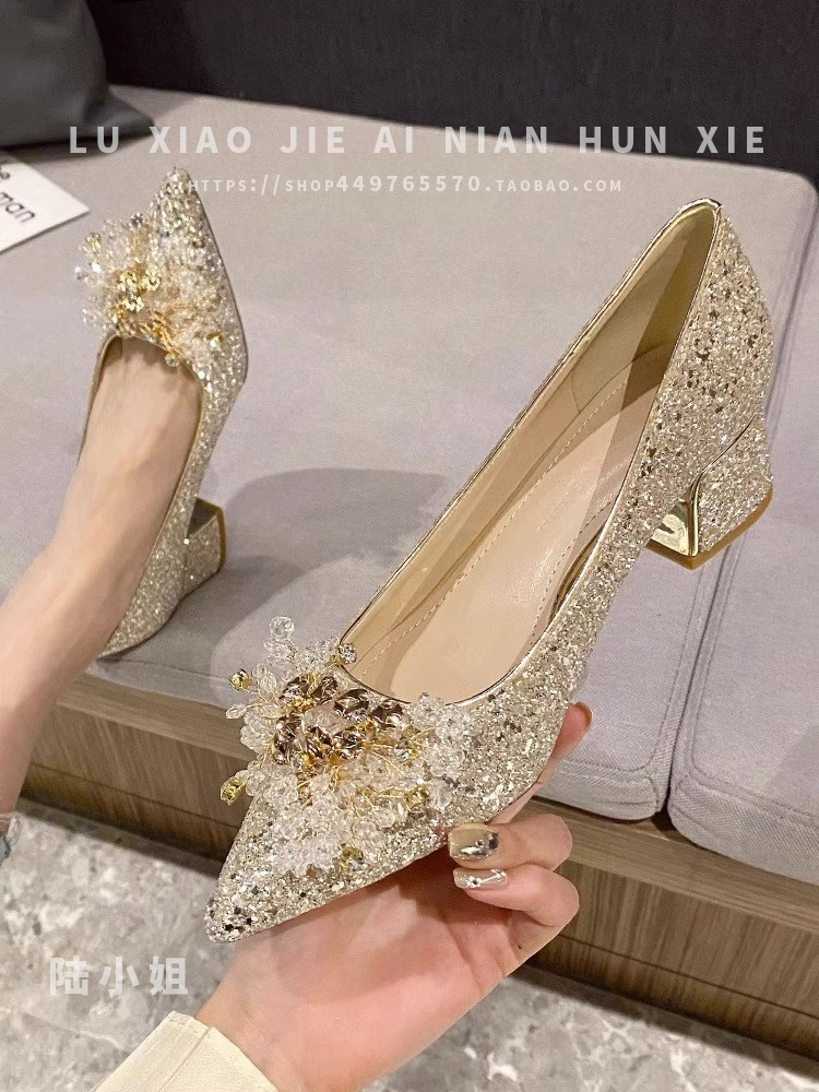 RED WEDDING SHOES WOMENS WEDDING DRESS XIUHE TWO WEAR BRIDAL SHOES 2024 NEW FRENCH CRYSTAL HIGH HEELS BLOCK HEELS