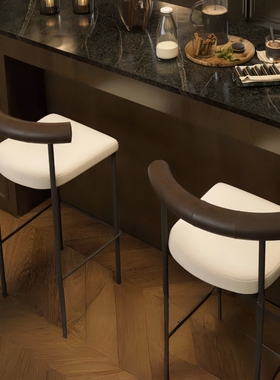 中古家用岛台椅高脚椅设计师创意酒吧椅包豪斯金属吧凳前台接待椅