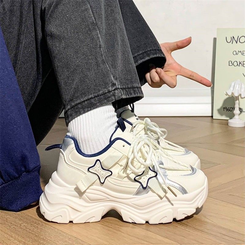 时尚鞋子港风设计潮流跑
